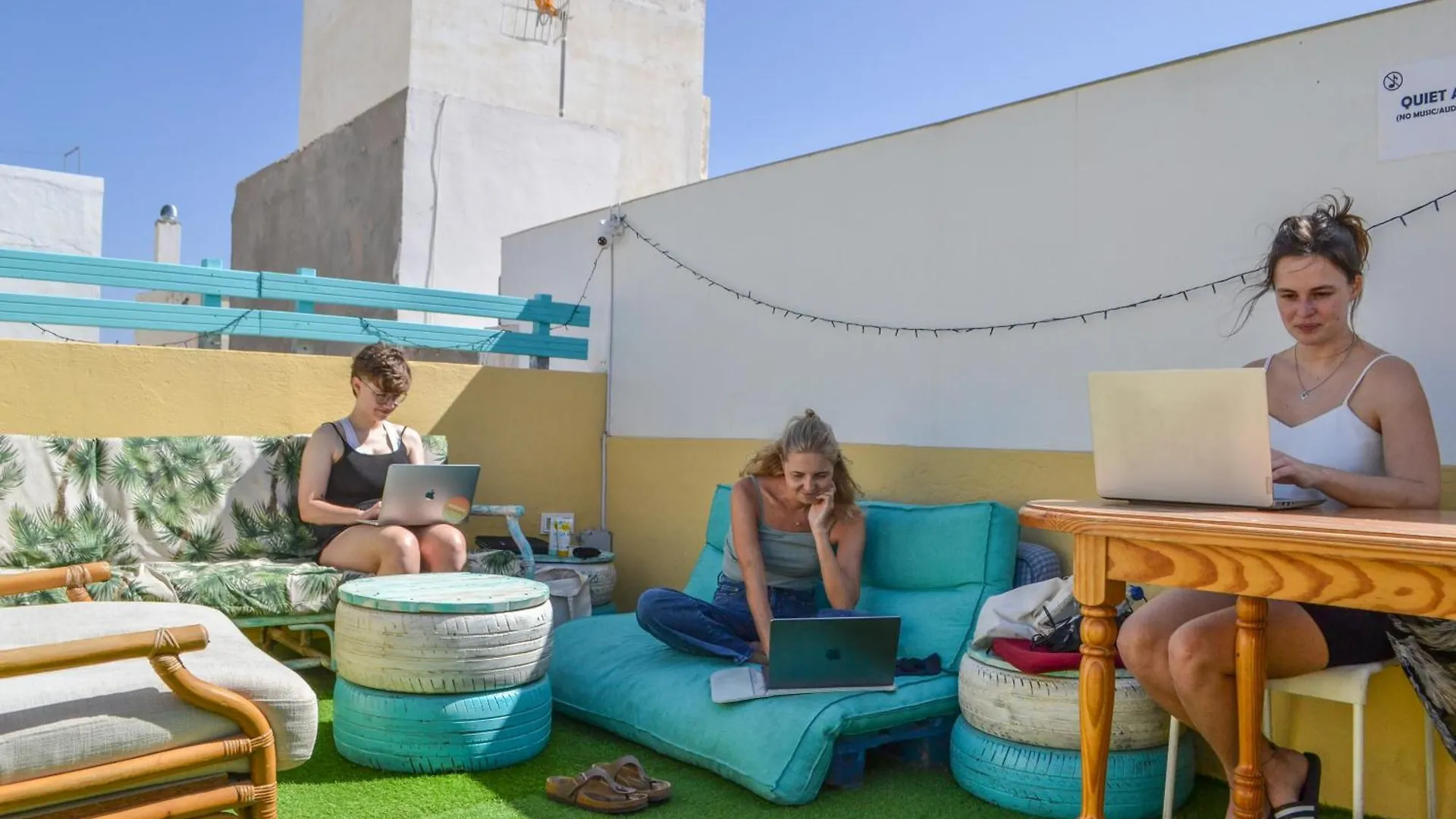 Хостел Daydream Medano Coliving Эль-Медано